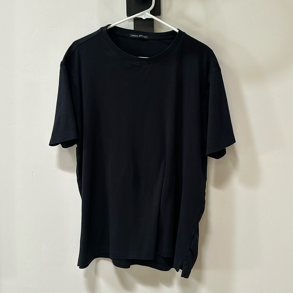 Robert Barakett black T shirt
